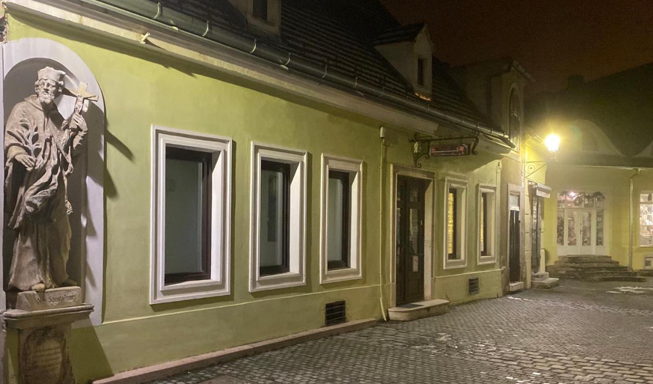 Hosoek Tornya Apartman Kőszeg 外观 照片